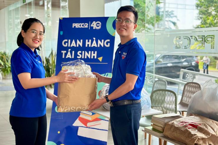 CHƯƠNG TRÌNH “GIAN HÀNG TÁI SINH”  - PECC2 LAN TỎA YÊU THƯƠNG, CHUNG TAY VÌ CỘNG ĐỒNG